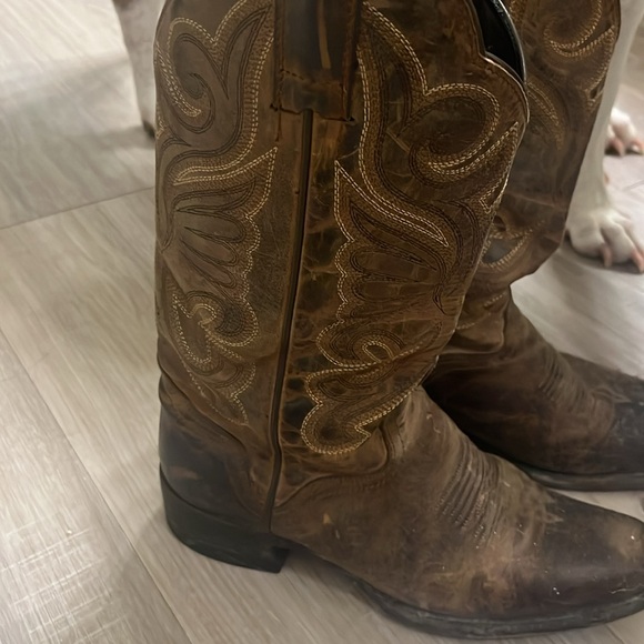 J.B Diillon Boots - Picture 2 of 9